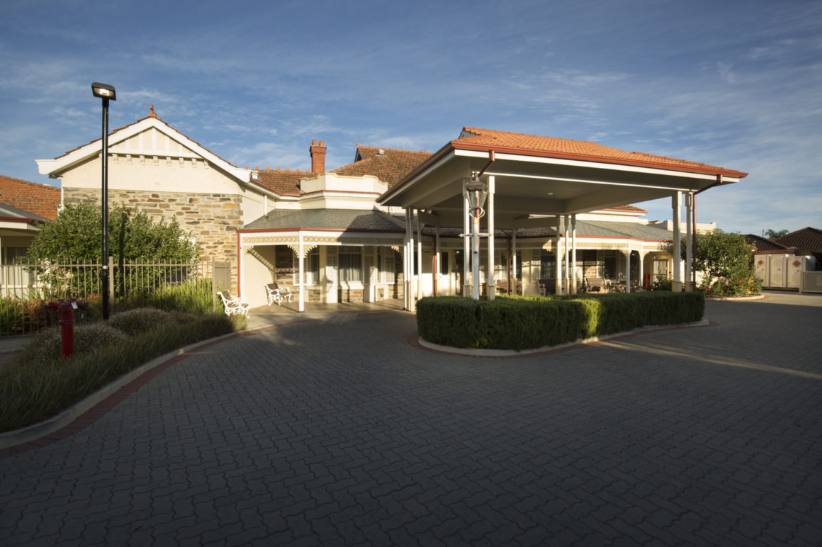 https://www.regis.com.au/site/wp-content/uploads/2015/04/Regis-Marleston-South-Australia-1160x772.jpg