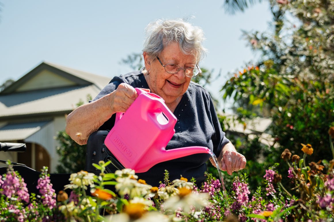 https://www.regis.com.au/site/wp-content/uploads/2016/04/4257-RegisAgedCare-QLDProperties_Photography_AmandaGooch-6-1-1160x772.jpg