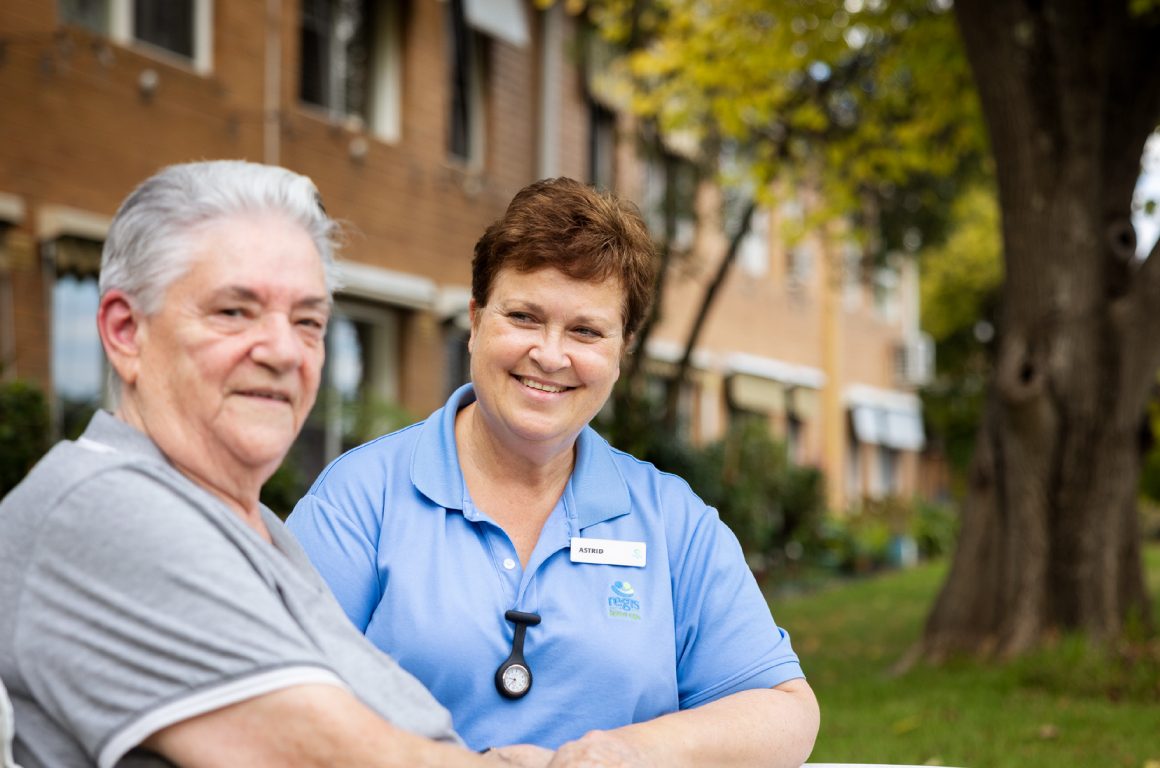 https://www.regis.com.au/site/wp-content/uploads/2018/01/Regis-Home-Care_5-1160x768.jpg