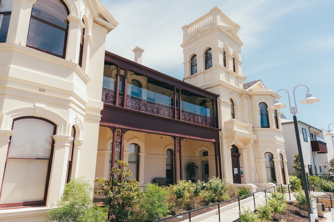 https://www.regis.com.au/site/wp-content/uploads/2022/03/RiftPhotography-RegisFremantleBrandingShoot-4-1160x772.jpg