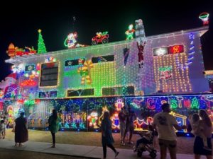 Our residents and employees at Regis Sandgate Musgrave were in awe of the beautiful light displays around their community. The Home’s Lifestyle Assistant, Jess, took our residents on an adventure to explore the official entrants of the Channel 7 Christmas lights displays. From Burpengary to Northlakes, there was admiration of the level of detail and extravagance from the stunning festive light shows. Our residents are looking forward to their next community tour of the area!