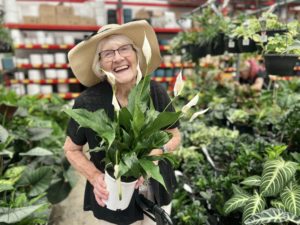 At Regis Birkdale, we're dedicated to supporting our residents through every step of their ageing journey. Our mission is to ensure that every resident feels happy and fulfilled, and that's why we organise outings like our recent trip to Bunnings Capalaba. Although this might seem like a common outing to some, for our residents, it meant so much more.