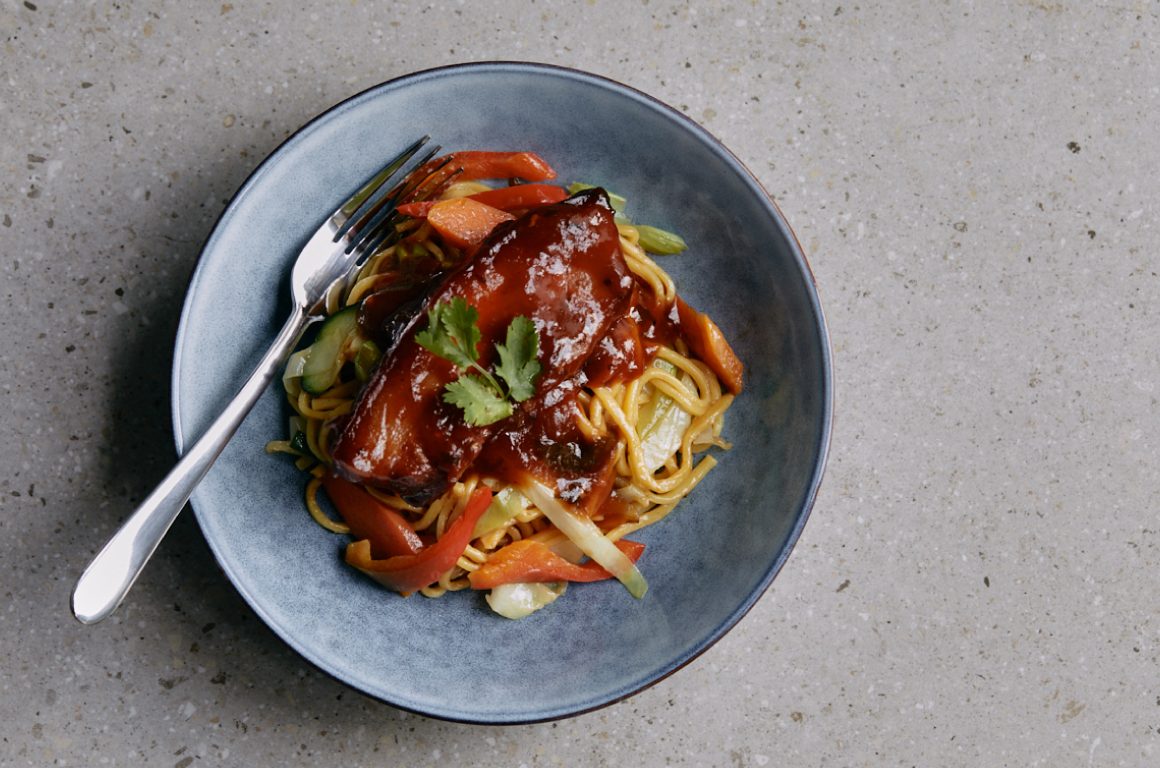 https://www.regis.com.au/site/wp-content/uploads/2025/04/Residential-Care-Food-1-1160x768.jpg