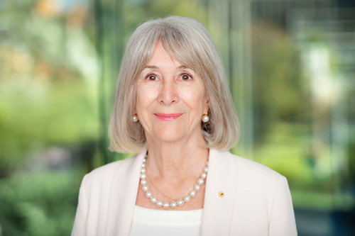 Christine Bennett